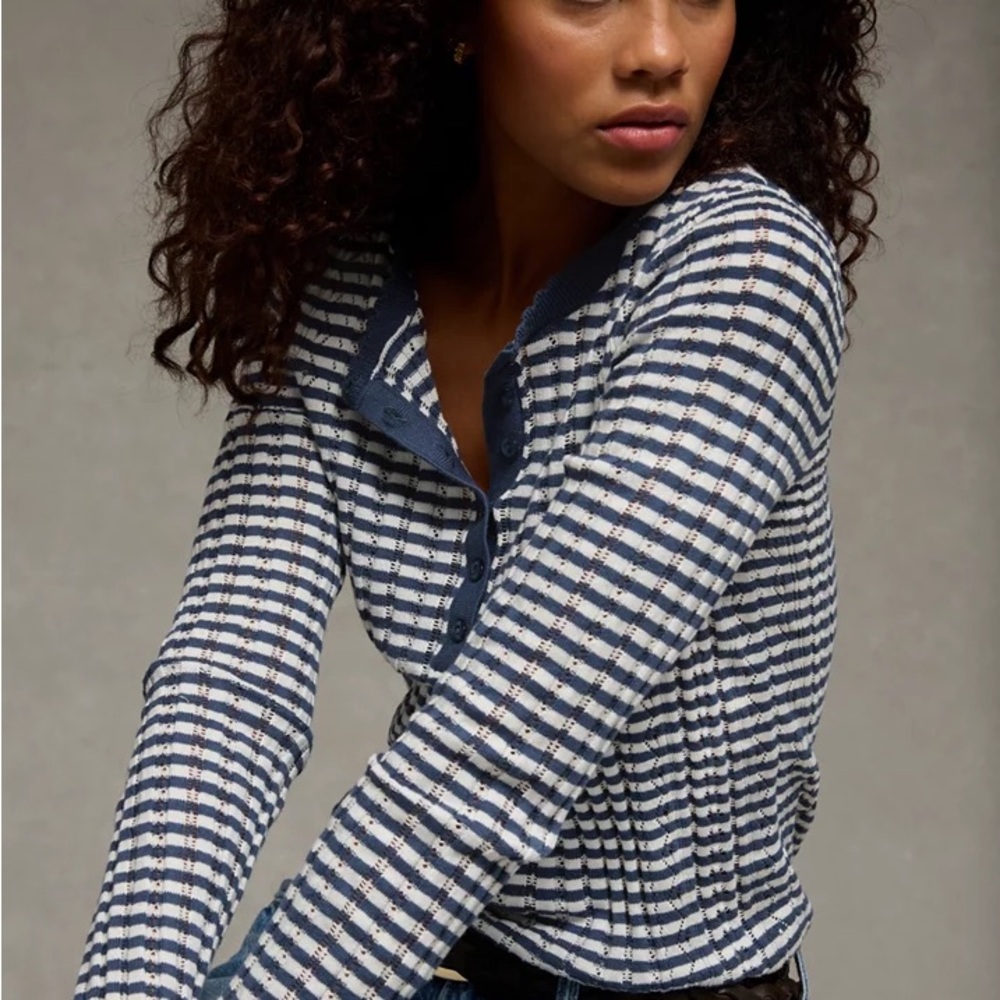 NWOT American Eagle Henley Long Sleeve Top
